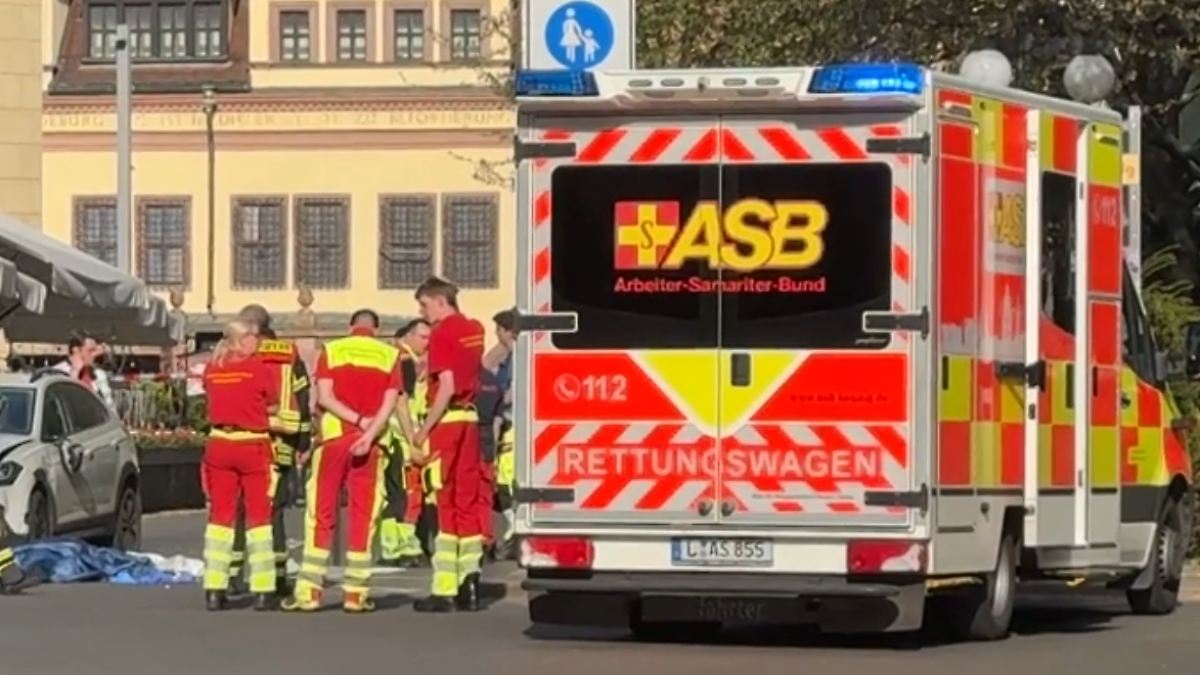 Incident in downtown: Car drove into a crowd in Leipzig